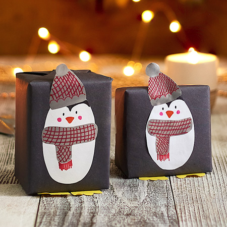 Penguin-Wrapping-Paper_Product-Card