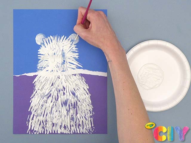 Crayola CIY_Polar Bear Fork Painting_Step 05