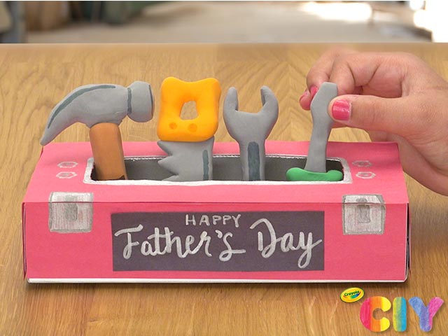 Model Magic Toolbox Fathers Day Gift, Crafts, , Crayola CIY, DIY  Crafts for Kids and Adults