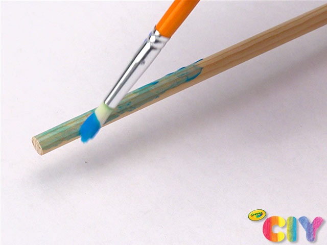Rainbow-Paper-Chain-Mural-Crayola-CIY_Visual-Step-6