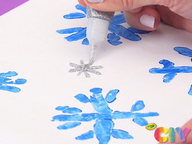 Painting Snowflakes with a Homemade Straw Stamp - Artsy Momma