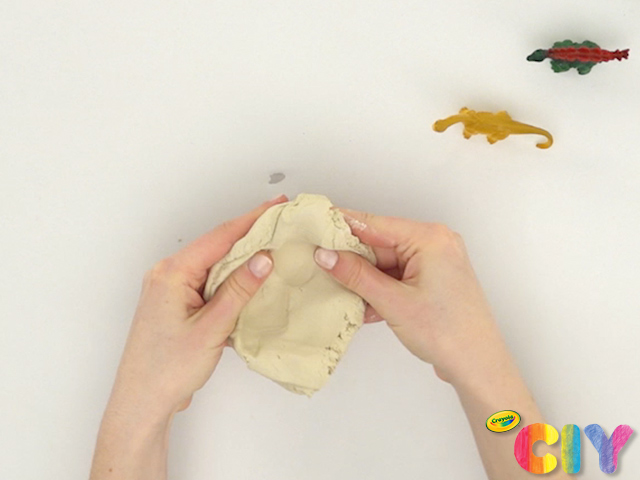 DIY Dinosaur Eggs Step 1