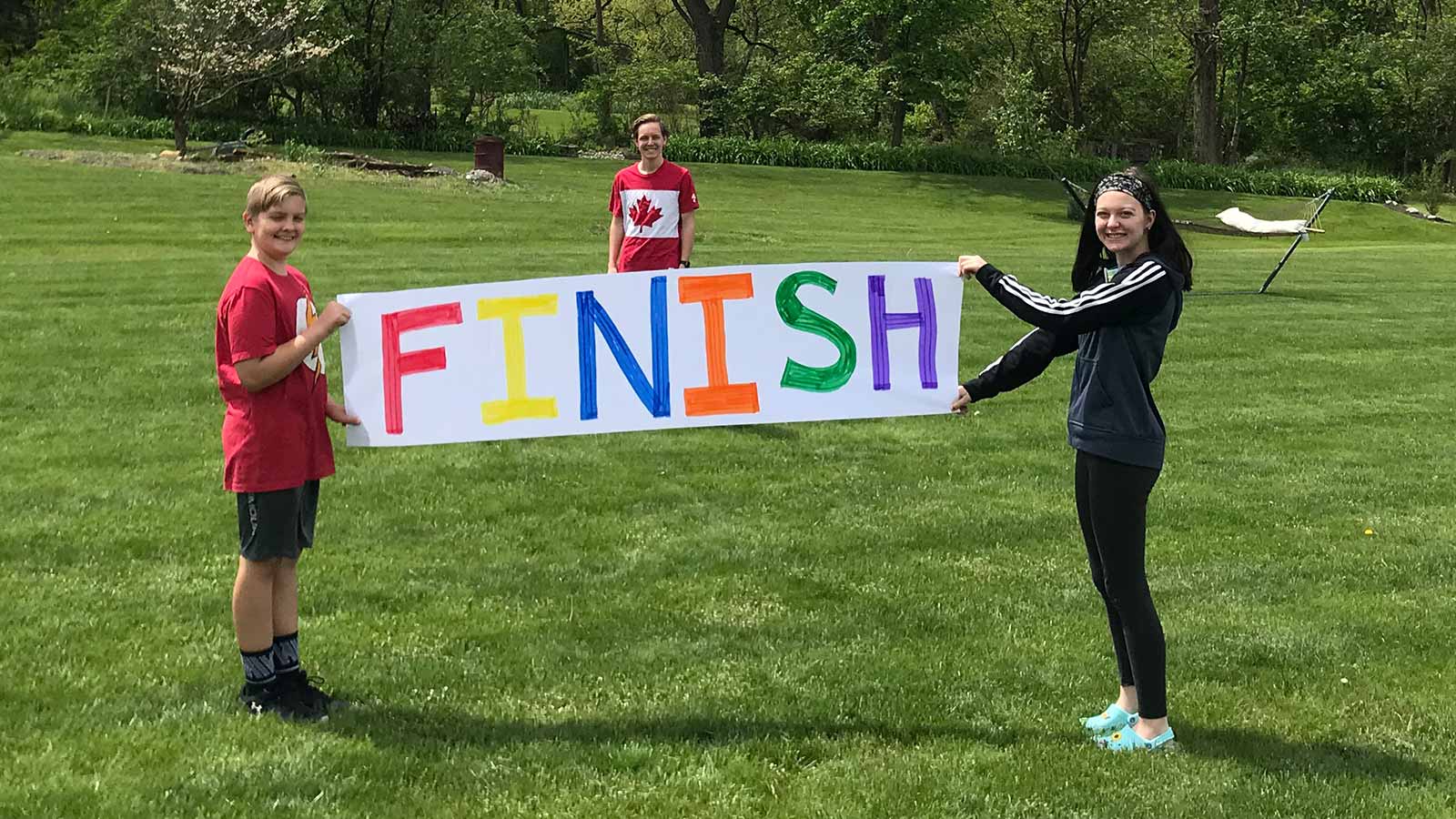 Finish Line Banner, End of School Craft, Crafts, , Crayola  CIY, DIY Crafts for Kids and Adults