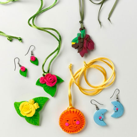 Crayola - March is National Craft Month! Think Spring with