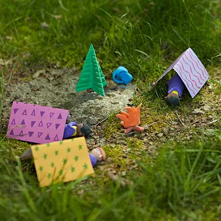 Model-Magic-Camping-Product-Card