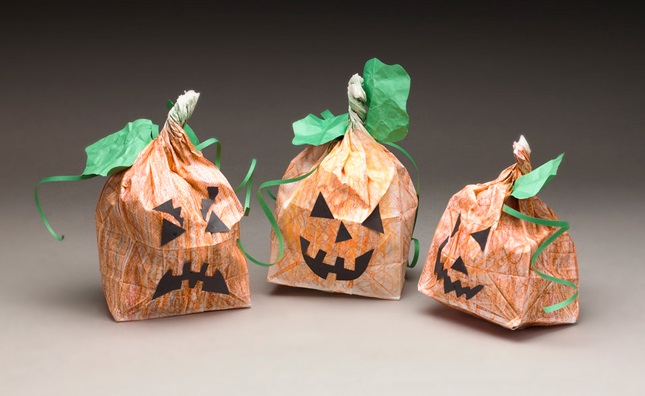 Paper Bag Pumpkin Patch Craft | crayola.com