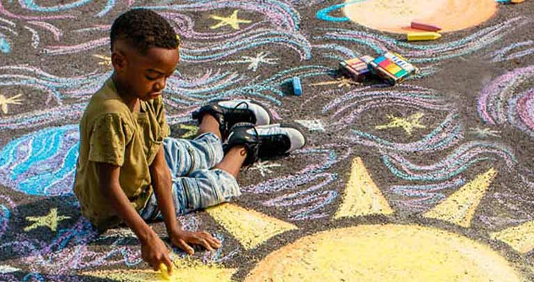 Art Project For Kids: How to Make Sidewalk Chalk