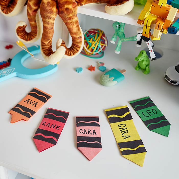 Crayola Crayon DIY Bookmark