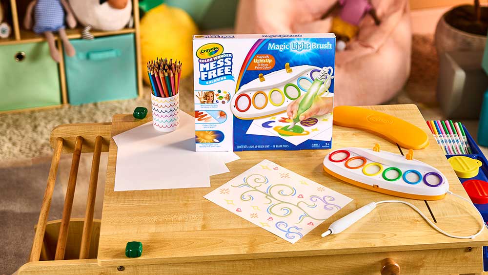 Color Wonder Magic Light Brush | Mess Free Coloring