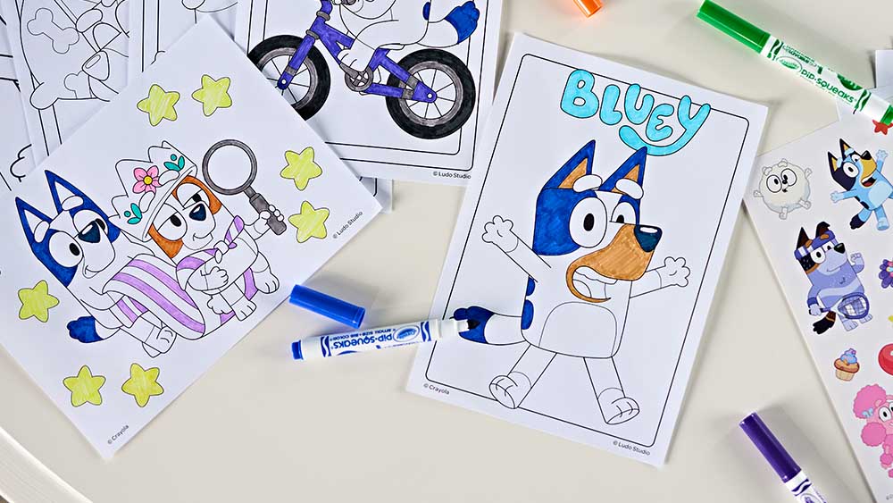 Crayola Bluey Products Crayola Bluey 塗り絵＆ステッカー ギフトにも