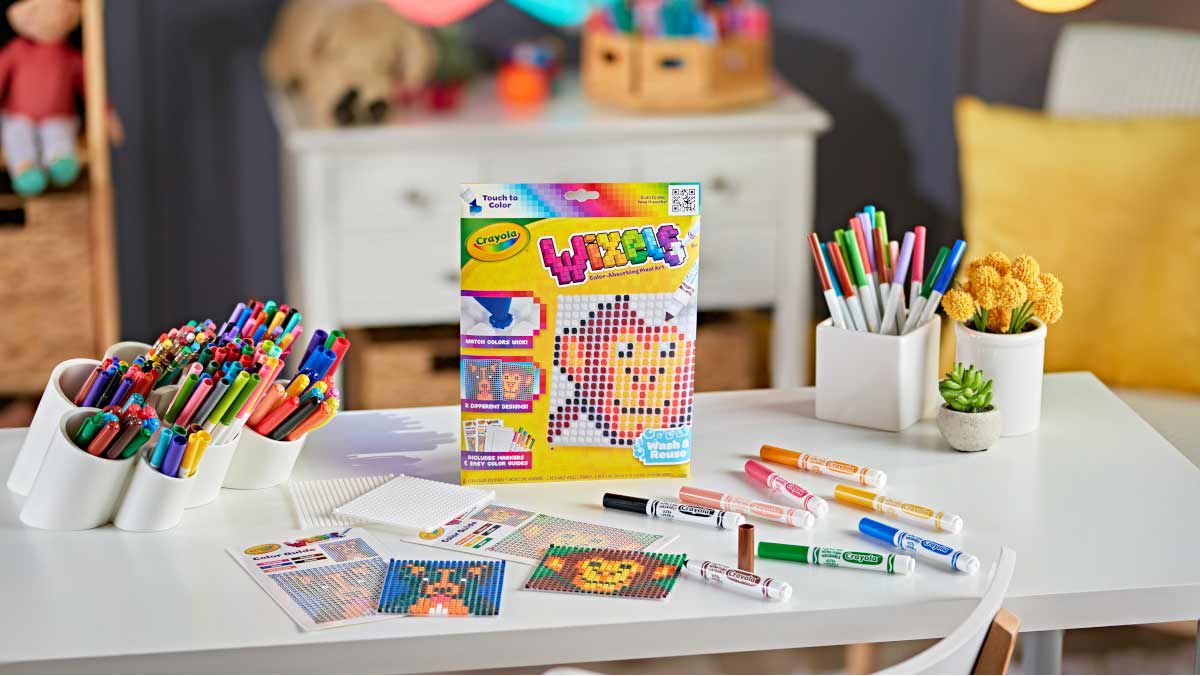 Wixels Animals Activity Kit, Pixel Art Coloring Set