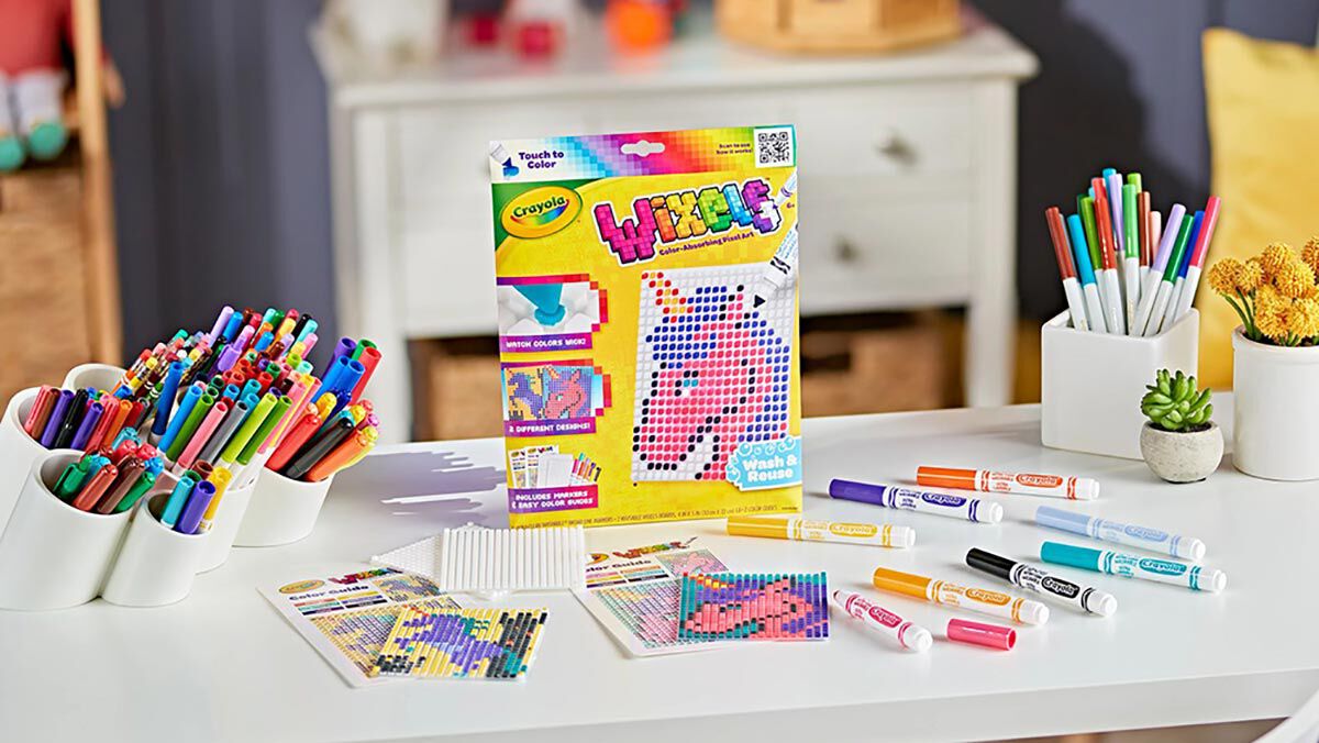 Wixels Unicorn Activity Kit, Pixel Art Coloring Set